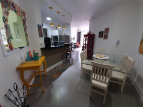 Itaguá prox. Shopping, Ar, Piscina, 2 dorm, Varnd.